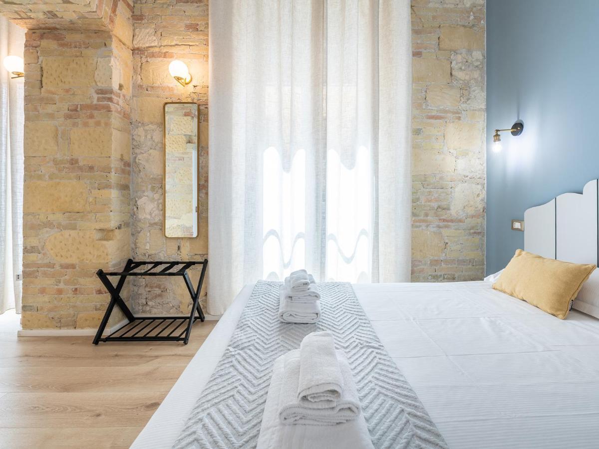 Orma Design Rooms - Historic Centre كالياري المظهر الخارجي الصورة