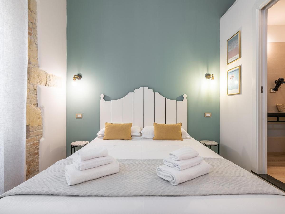 Orma Design Rooms - Historic Centre كالياري المظهر الخارجي الصورة
