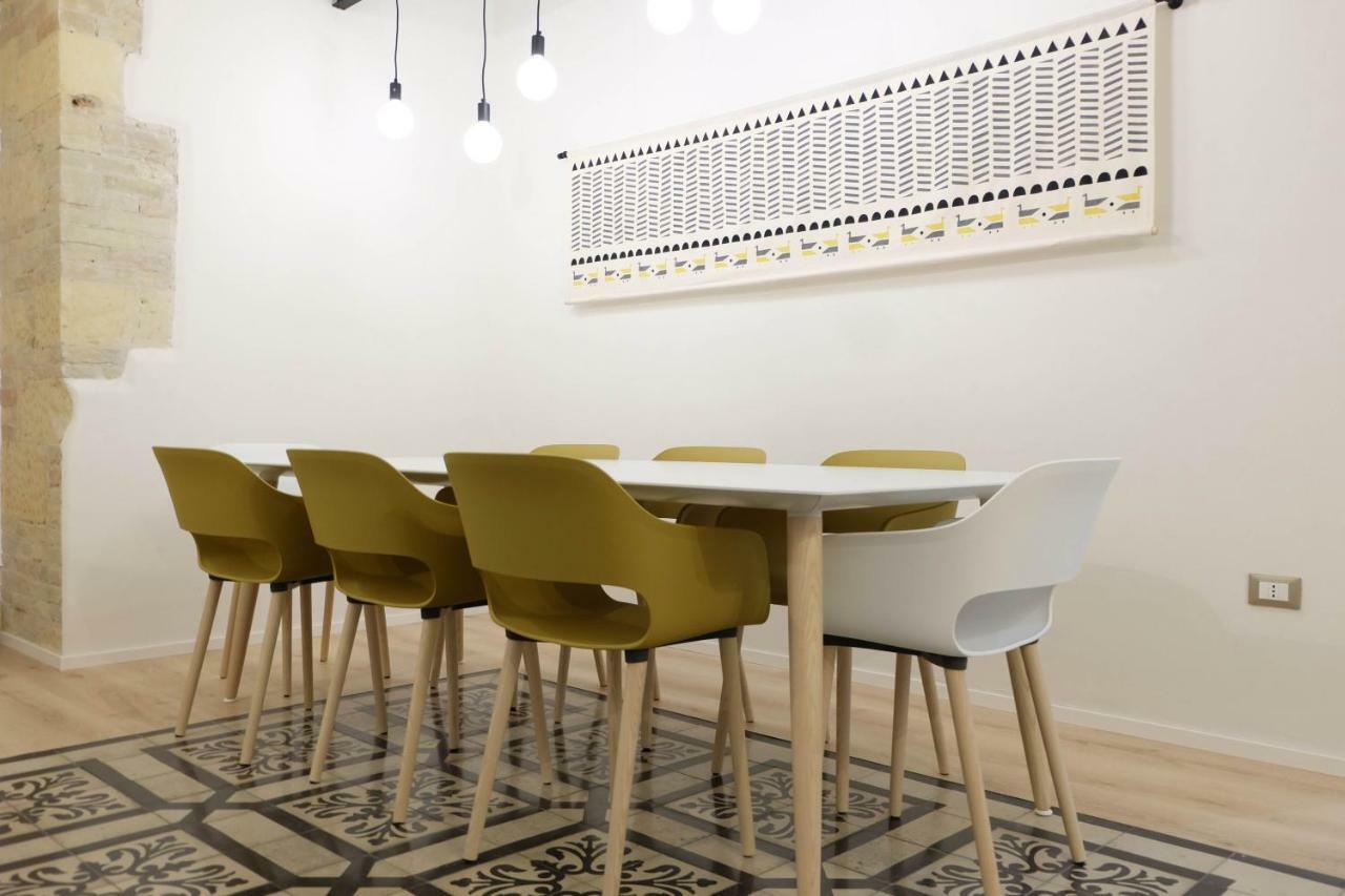 Orma Design Rooms - Historic Centre كالياري المظهر الخارجي الصورة