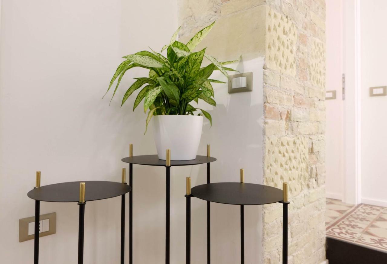 Orma Design Rooms - Historic Centre كالياري المظهر الخارجي الصورة